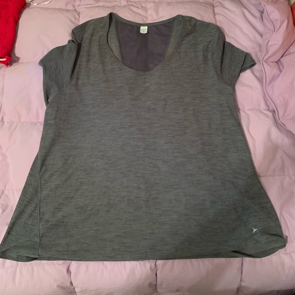 Old navy, thin short sleeve athletic top!